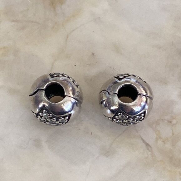 Pandora You’re A Star Sterling Silver & Cubic Zirconia Clip Charms Matching Pair - Picture 3 of 4